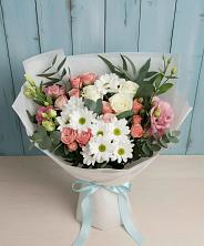 Букет цветов из:  Розы, Лизиантусы и Хризантемы в Дубовке Ставропольского края