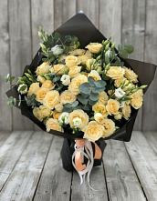 Букет цветов из:  Розы и Лизиантусы #REPLACE_PRED# Дубовке Ставропольского края