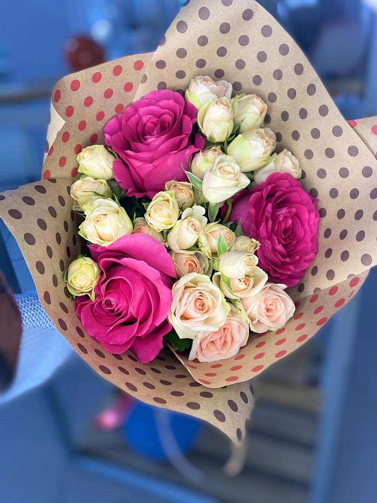 Букет цветов из: Розы в Дубовке Ставропольского края