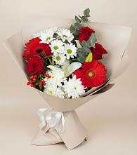 Букет цветов из:  Розы, Хризантемы, Герберы и Лилии в Дубовке Ставропольского края