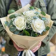Букет цветов из:  Розы #REPLACE_PRED# Дубовке Ставропольского края