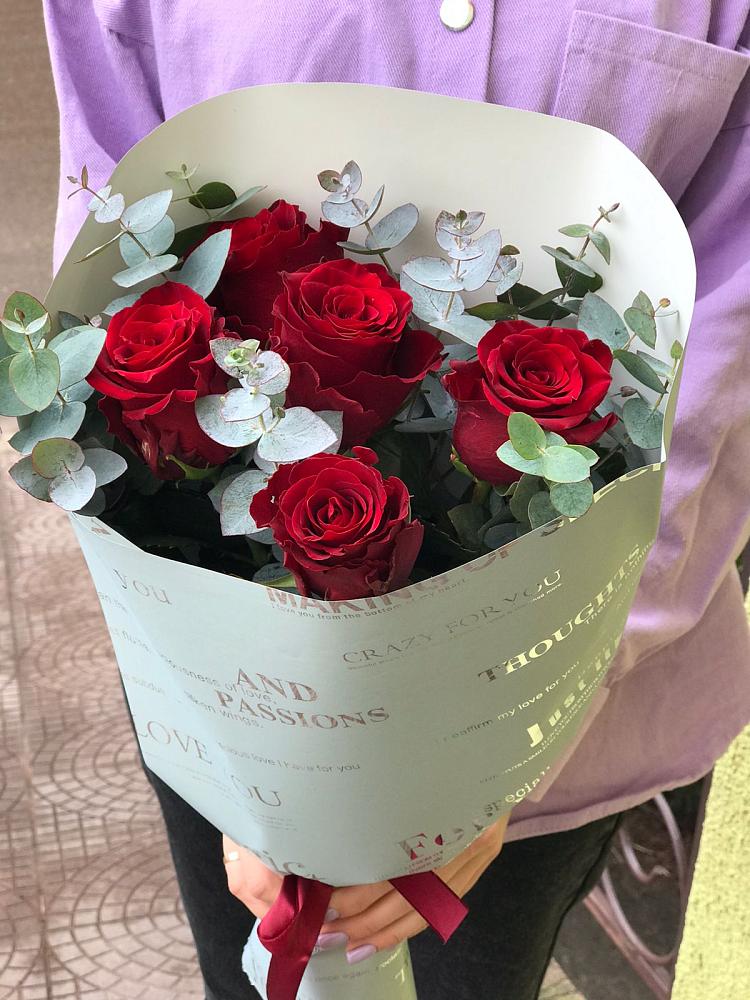 Букет цветов из: Розы в Дубовке Ставропольского края